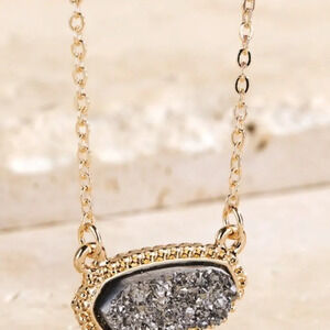 NEW Hematite and Gold Druzy Pendant Necklace Set